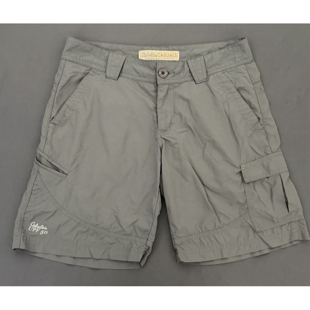 Cabelas Shorts Womens Size 8 Gray Cargo UPF 50+ Camping Fishing Lightweight